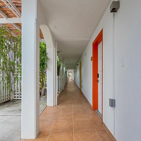 Maho Beach House - Luxe Studio - Ocean View Eksteriør billede